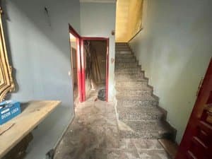 Recibidor con escalera