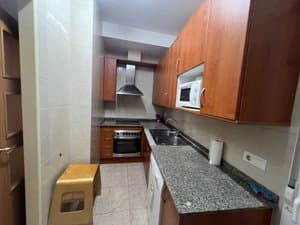 Cocina con encimera de granito