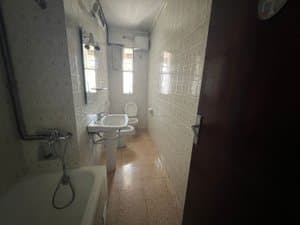 Baño con bañera y bidé