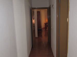 Pasillo hacia el salón
